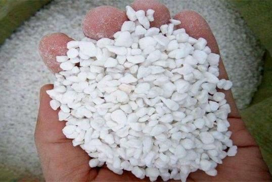 What are the application fields of perlite ?